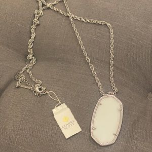 Kendra Scott necklace